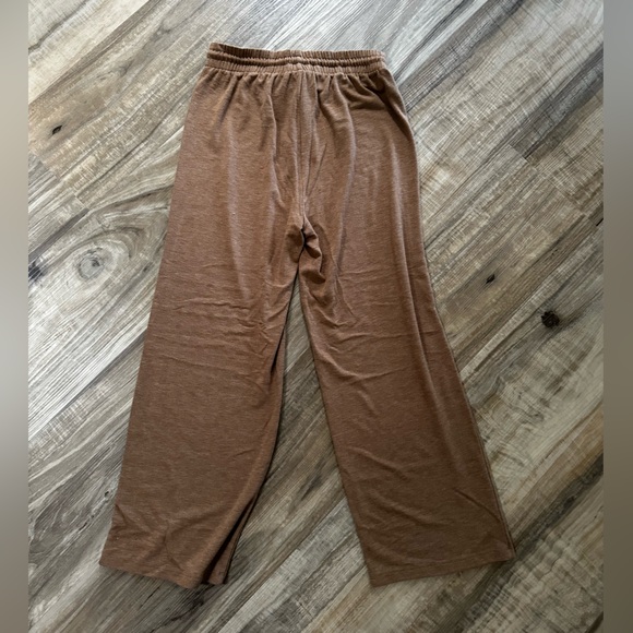 Aritzia The Group Recharge Pant - Picture 3 of 3